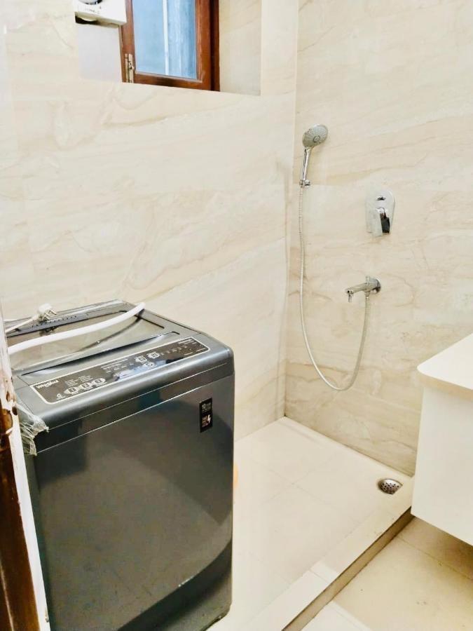 Fortune Home Service Apartment 2Bhk,E28 Saket 2A Új-Delhi Kültér fotó