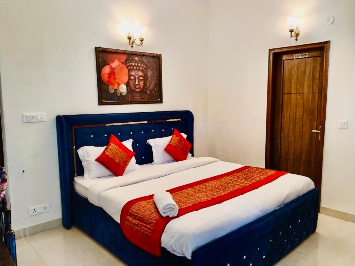 Fortune Home Service Apartment 2Bhk,E28 Saket 2A Új-Delhi Kültér fotó